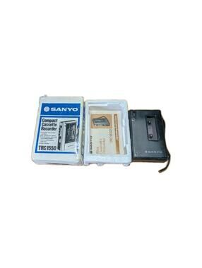 Sanyo TRC 1550 Walkman Cassette Player Recorder Vintage BRAND NEW Complete Box